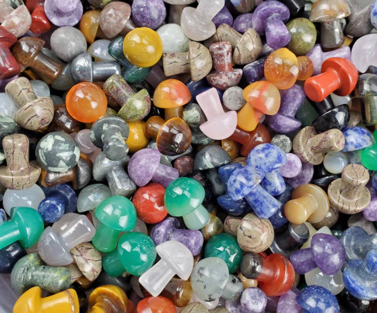 Moon River Designs – Engroshandel Spirituelle sten og krystaller – Mystery Mini Crystal Svampe Bulk masse Crystal svampe1