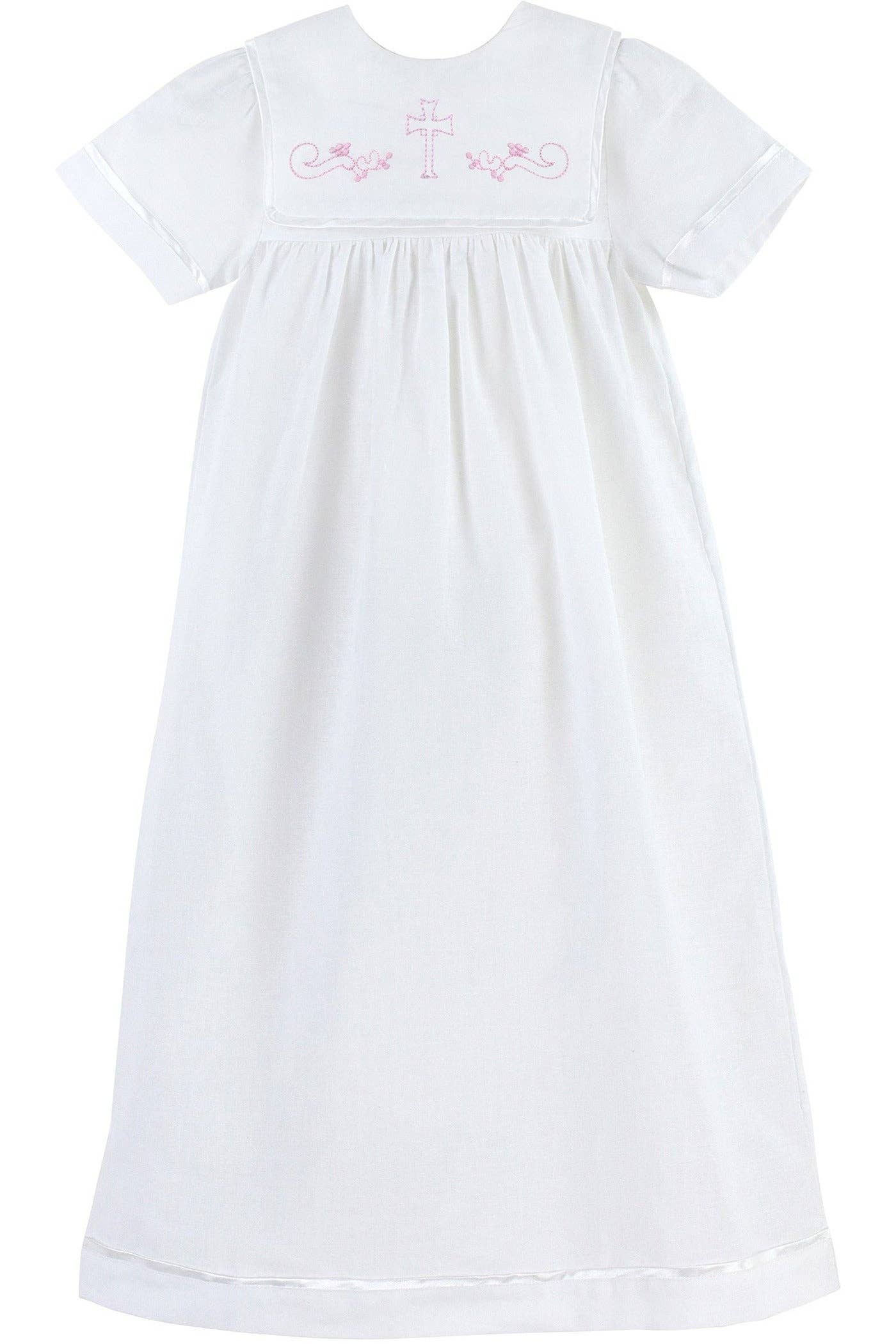Julius Berger & Carriage Boutique - Vente Ensemble de robes – bébé - Robe de baptême blanche pour bébé avec broderie de croix rose et bonnet assorti2