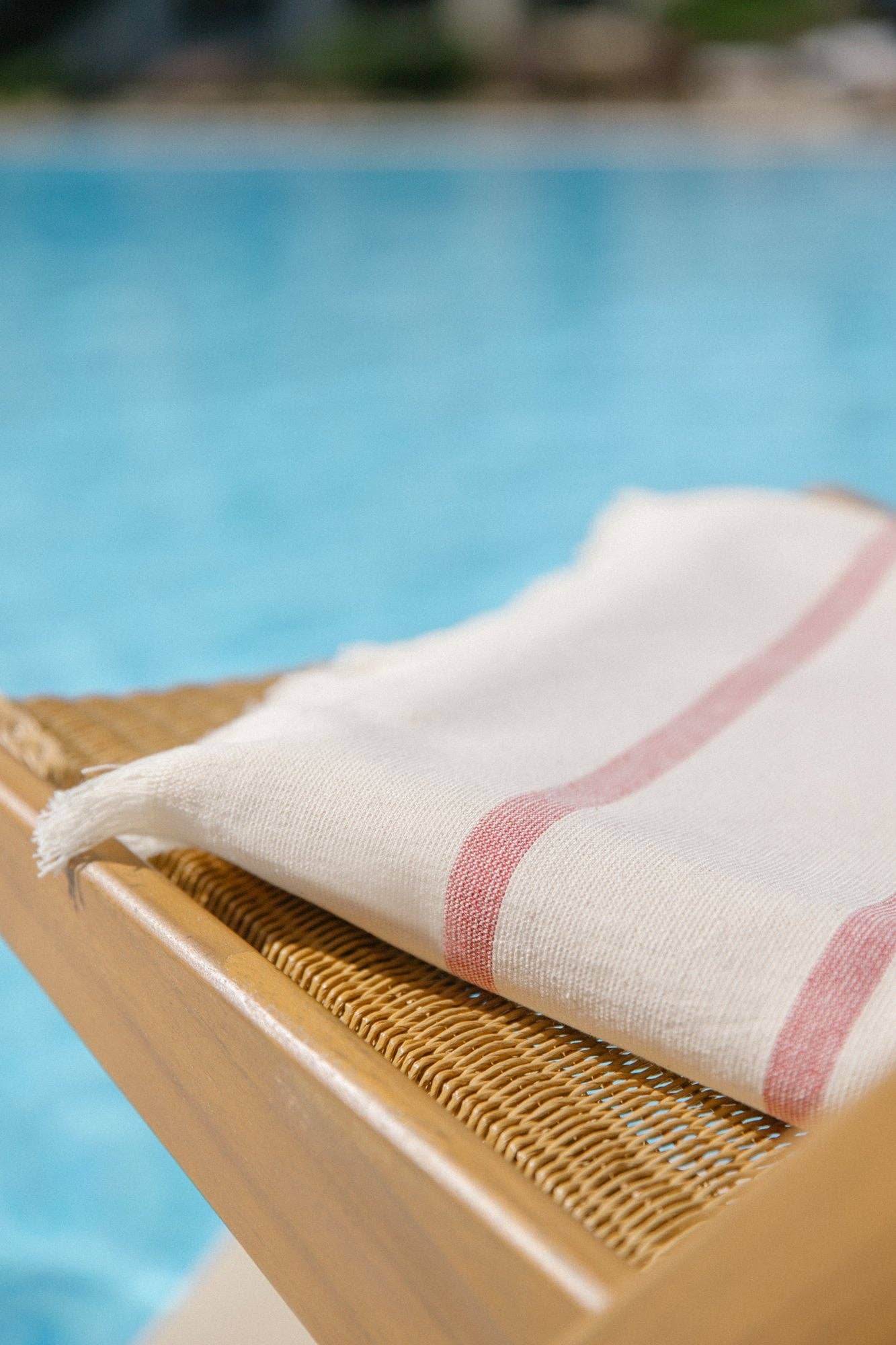 Torres Novas - Wholesale Beach towel - Toalha de Praia Red Boa-Nova