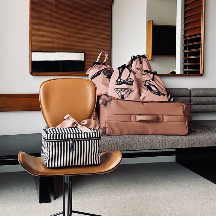 Bag-all Europe - Wholesale Lingerie Set - Women's - Lingerie Bag, Travel, Polkadot – Pink/Blush7