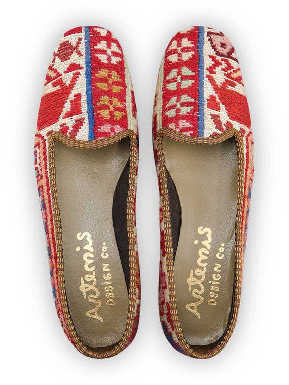 Sumak Kilim Mokassins für Damen, Größe 9,5 für den Großhandel von Artemis Design Co.