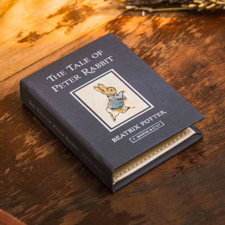 Cartera para libros El cuento de Peter Rabbit de Beatrix Potter (1902) para venta al por mayor de Novel Book Store