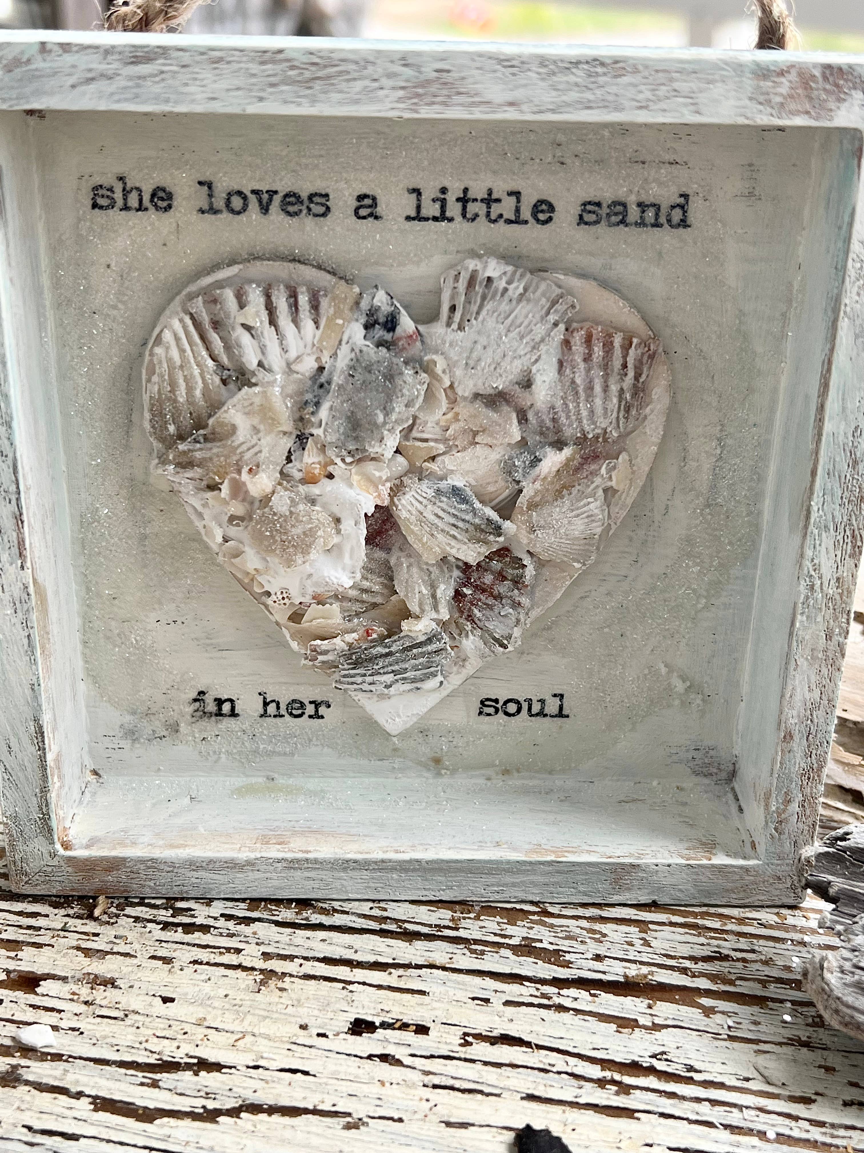 UnfiniSHEd - Wholesale Sign - Sea Shell Mosaic Heart Sign, Choose Saying,3