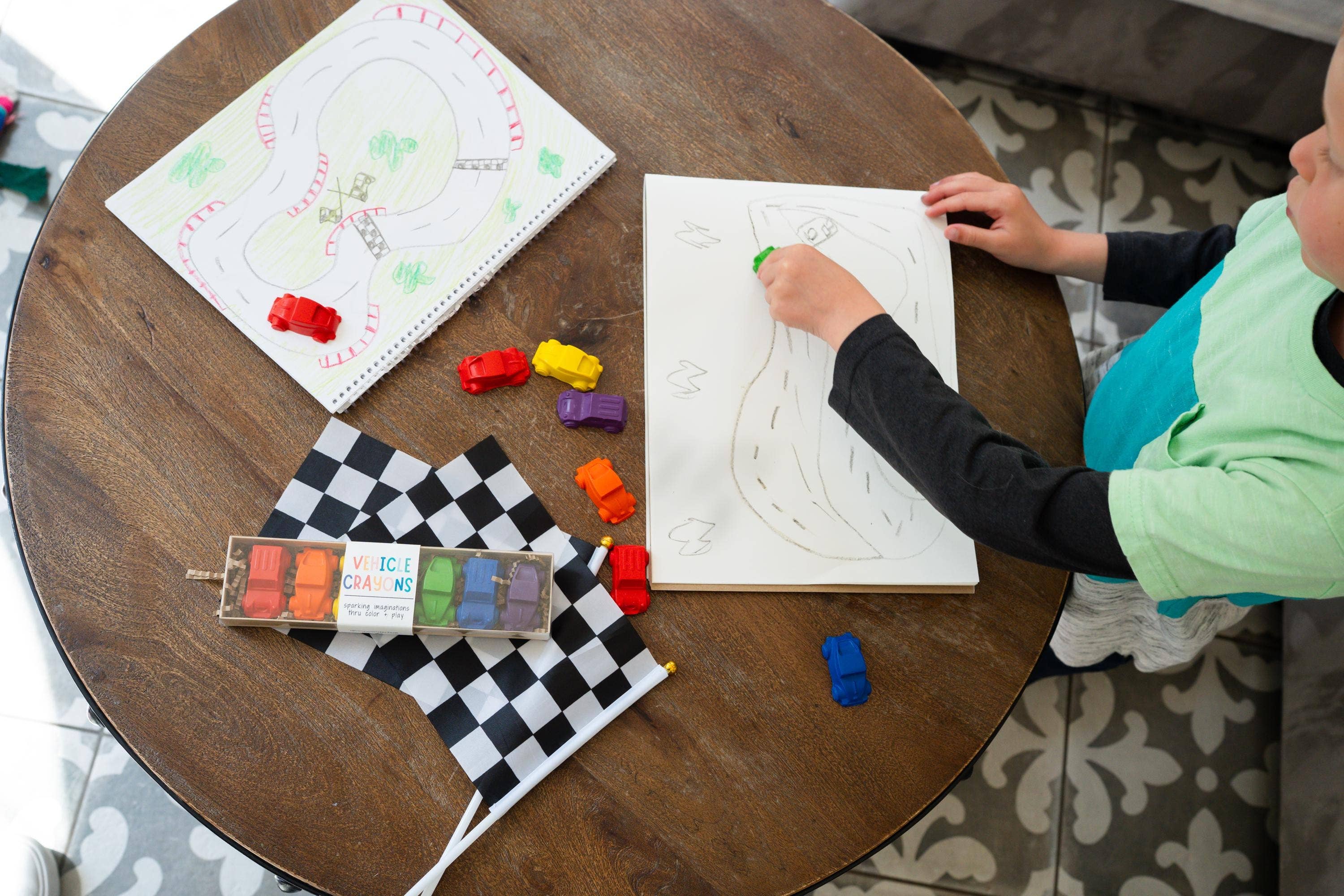 Wonder Hue Crayon Co. - Wholesale Crayons - Kids & Baby - Car Shaped Crayons, Kids Art Supplies3