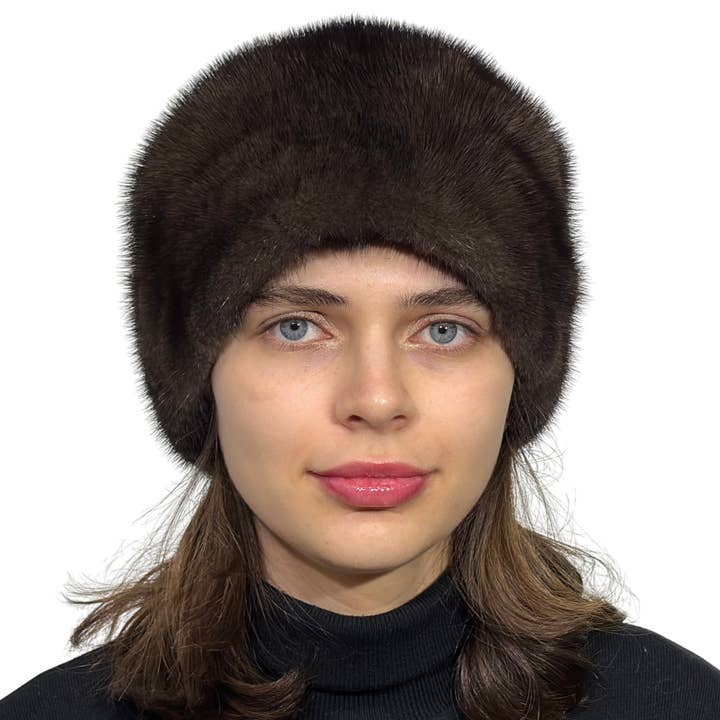 Cappello da donna in vera pelliccia invernale cappello di visone cappelli di pelliccia russi berretti per la vendita all'ingrosso da parte di FurStyleUa