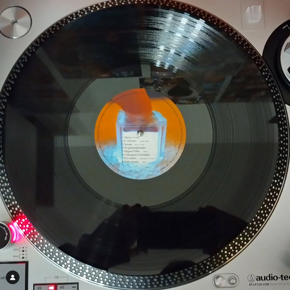 Vier Sterne Deluxe Records - Wholesale Music Accessory - Vinyl: DJ Kaito –  #LightningQuader2