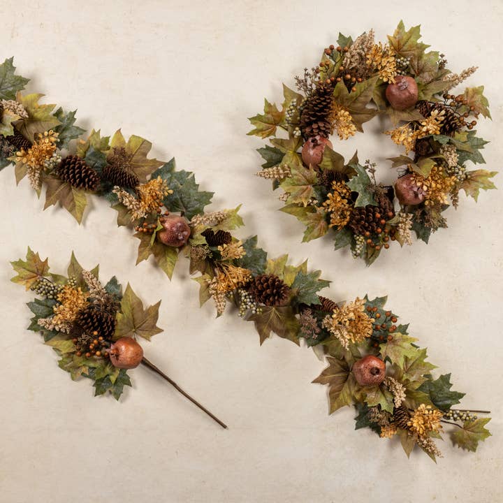 Ragon House - Wholesale Wreath - 24" POMEGRANATE & BROWN BERRY WREATH3
