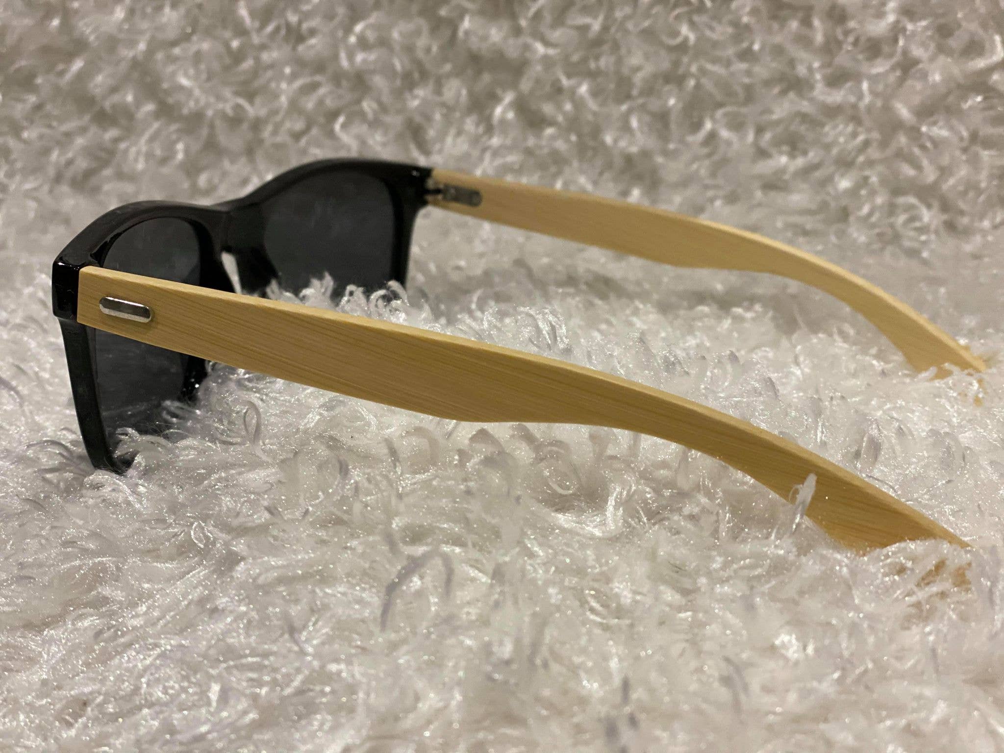 KW Custom Creations - Wholesale Sunglasses - Unisex - Classic Sunglasses Blank1
