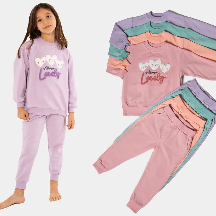 Girls Crewneck & Joggers Set "Lovely" for wholesale by Dreamline