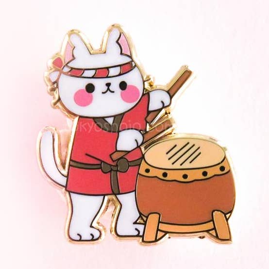 Taiko Cat Pin for engroshandel hos tokyo shojo