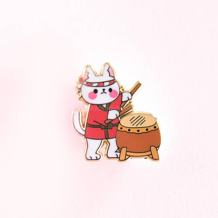 Taiko Cat Pin for wholesale by tokyo shojo