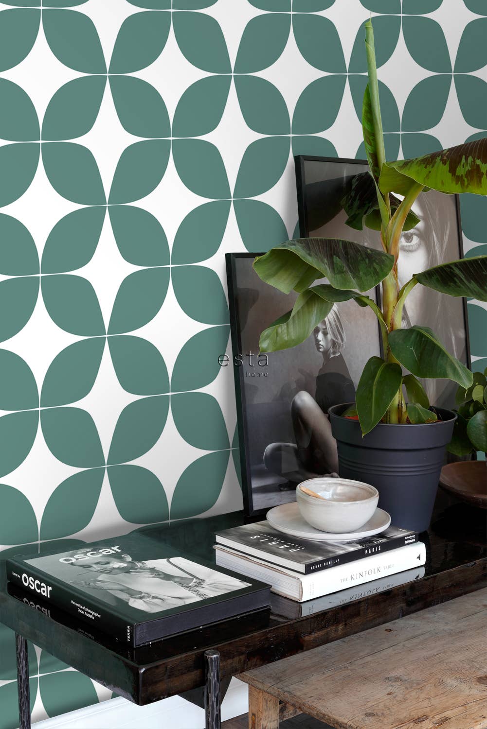 The Design Department b.v. – wholesale Wallpaper – Wallpaper Graphic Motif66