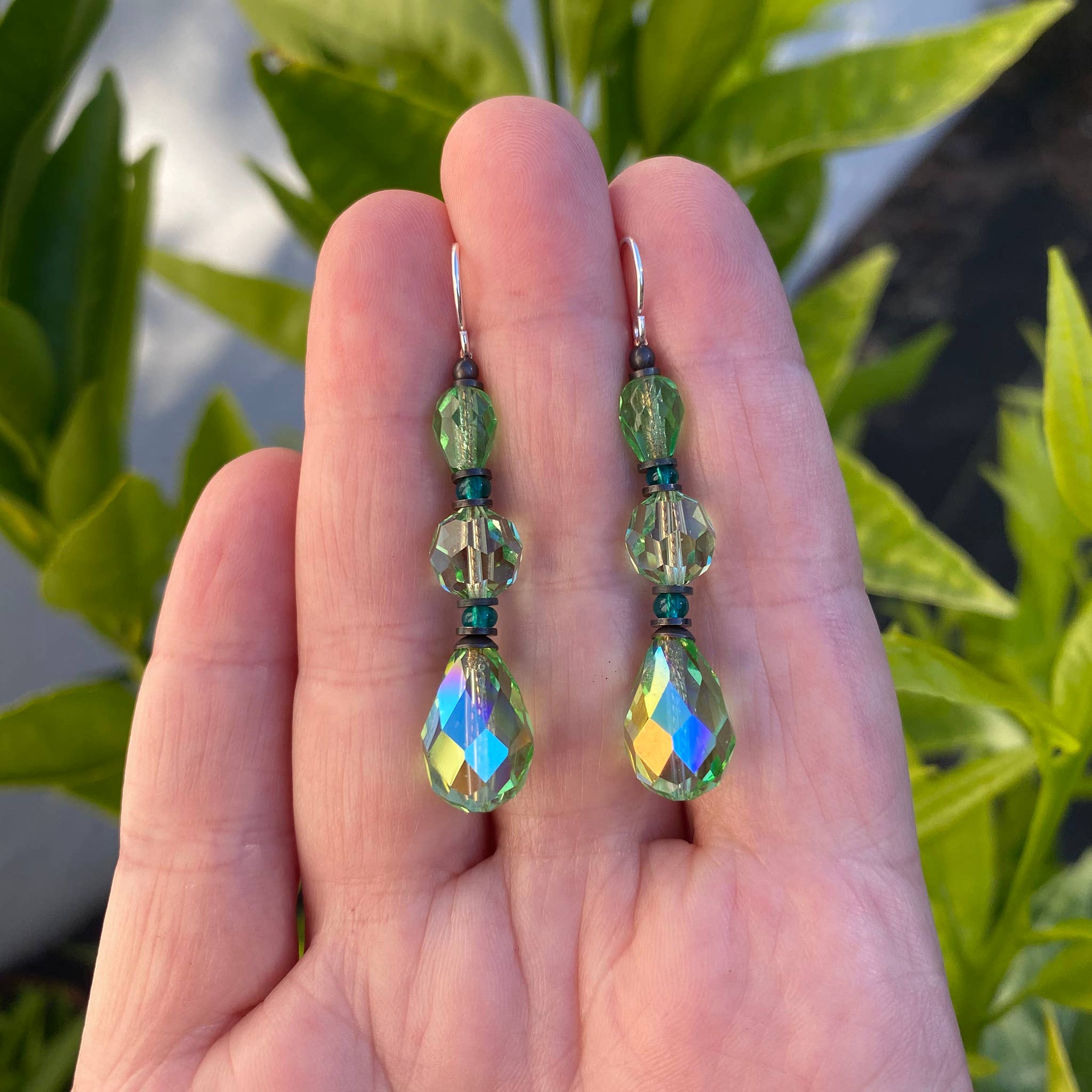 Owen Glass Collection - Wholesale Dangle Earrings - SPLASH 26 - PERIDOT CRYSTAL EARRINGS, CZECH GLASS, BRONZE1