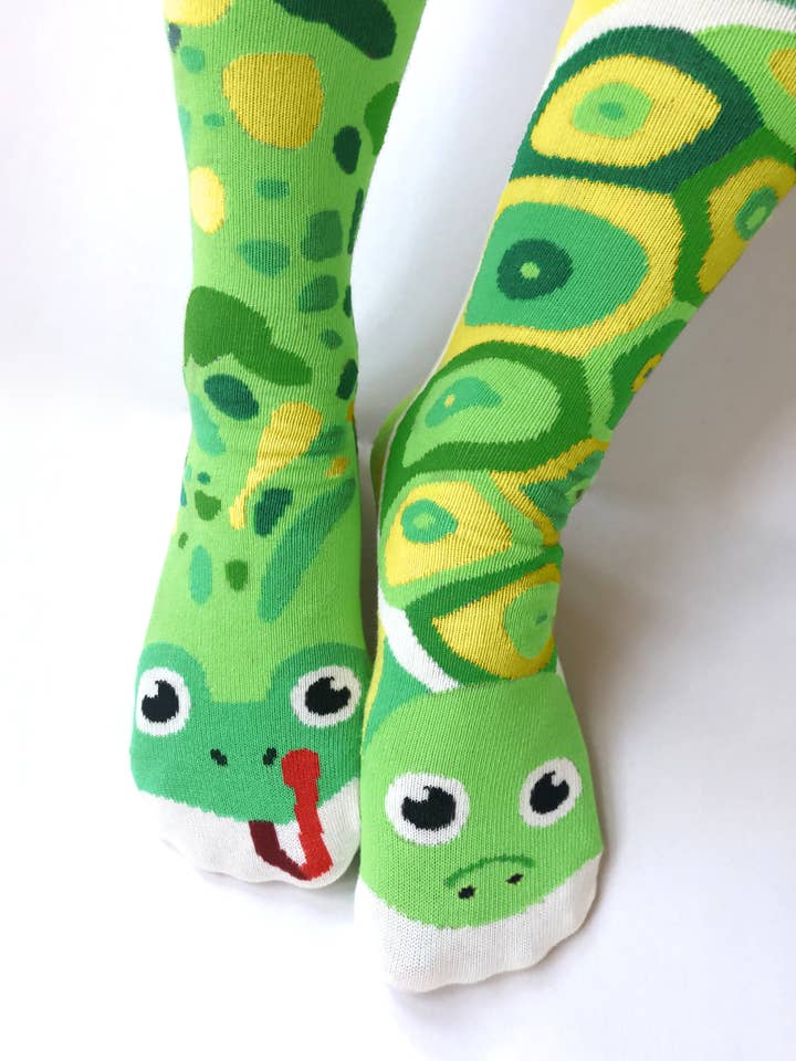 Frog & Turtle Mismatched Fun Adult Socks for wholesale by Pals Socks