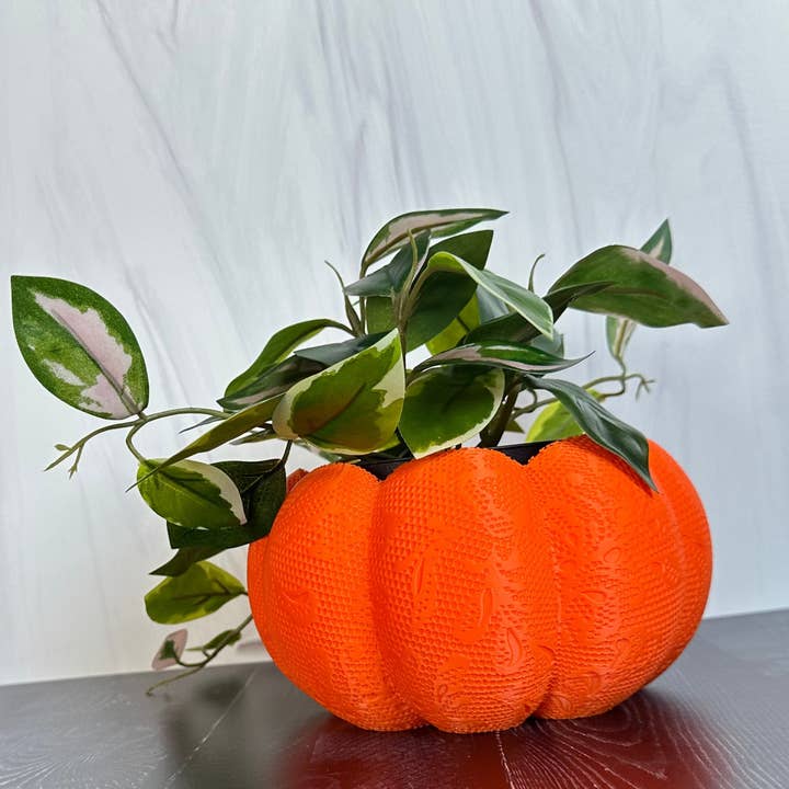 Best Pumpkin Planter with Lace Pattern for a touch of Style for wholesale by The Butler's Company