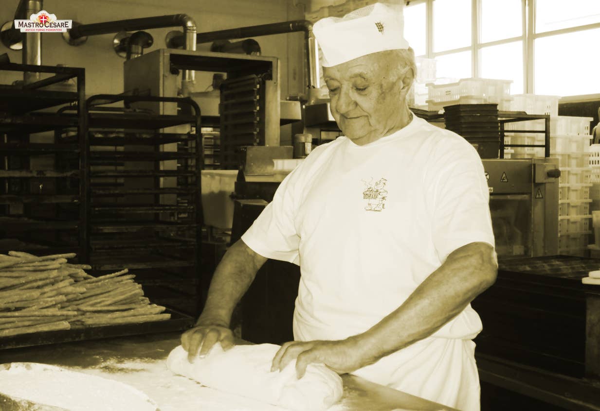La Deliziosa Pasticceria di Mastro Cesare srl - Wholesale Crackers - Handmade Tostin Rosemary Crackers Made in Italy3