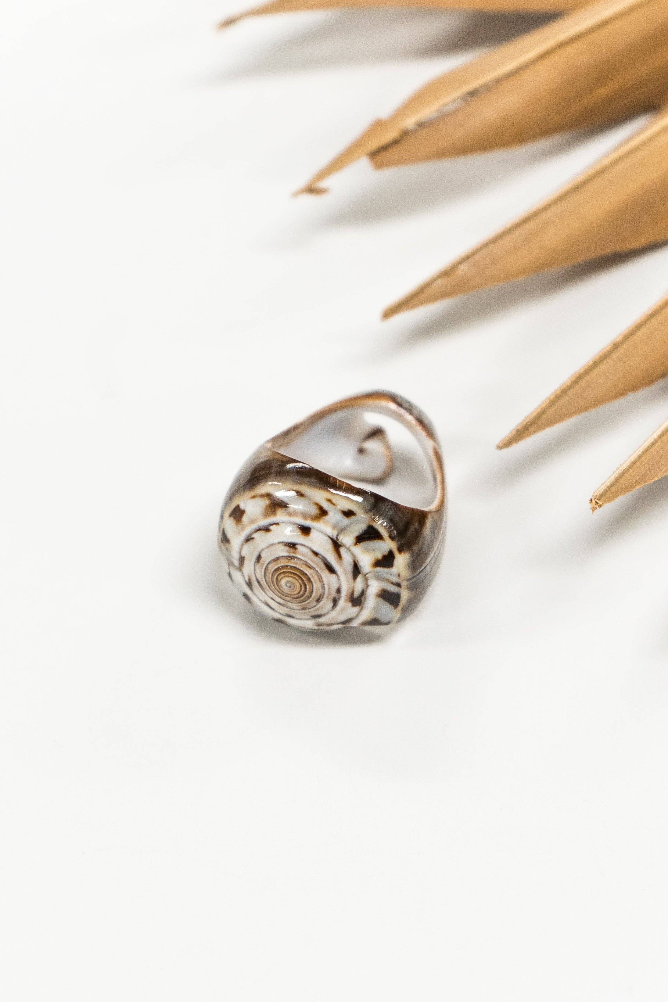 Bali Queen - Wholesale Cocktail/Statement Ring - Bali Shell Rings25