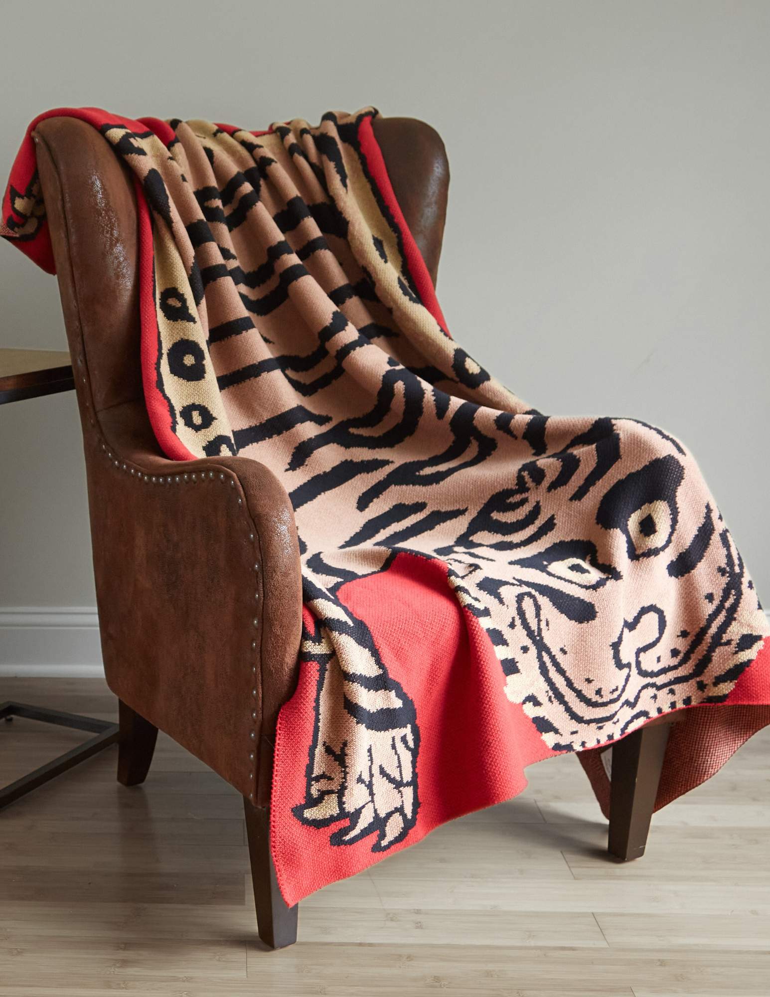 Siren Song - Wholesale Throw Blanket - Tibetan Tiger Cotton Throw Blanket Rosso1