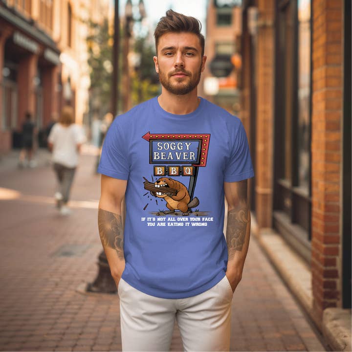 Soggy Beaver BBQ, Sjov, Mænd, Unisex, Skjorte, T-shirt for engroshandel hos 316 Legacy LLC