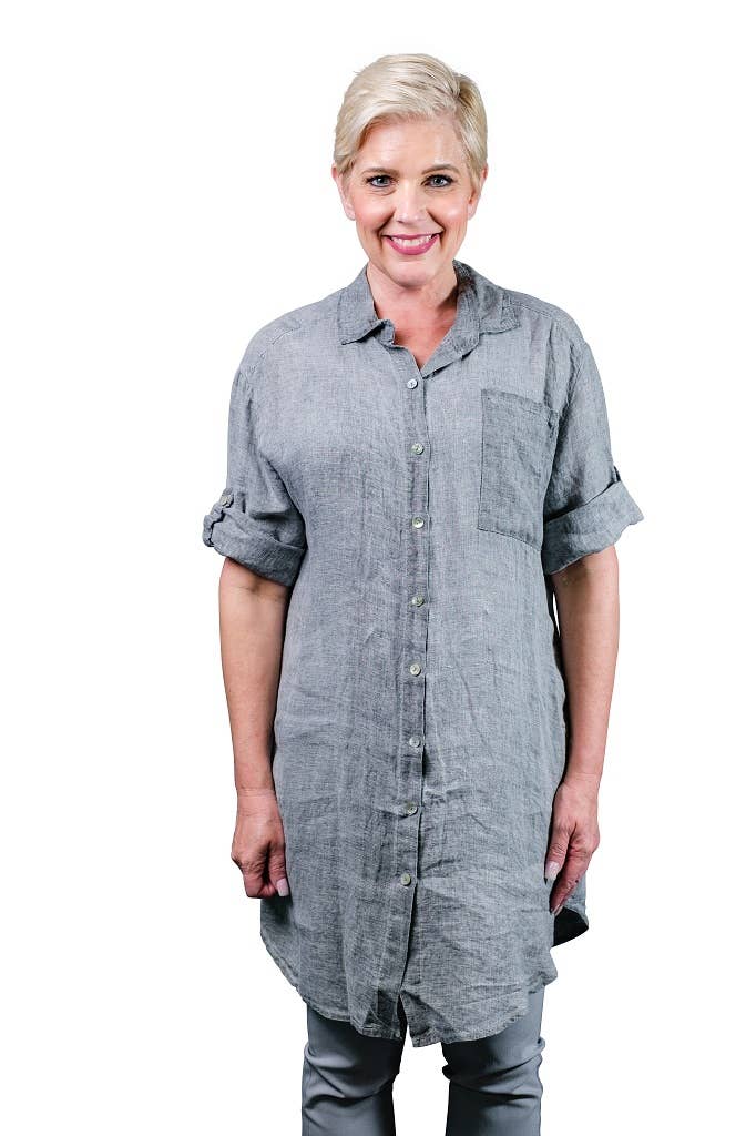 TINA Stephens Italy/Tees By Tina - Wholesale Button Down Shirt - Women's - Naya Linen Boyfriend Shirt (BQ120)1