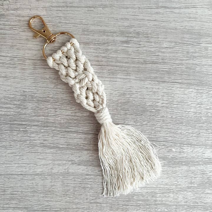 Sweettine Wholesale - Wholesale Keychain - Women's - Macrame Fringe Key Chain4