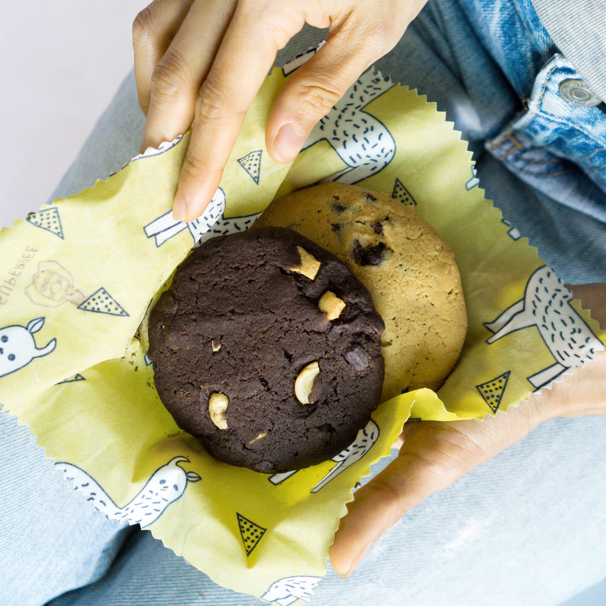 SuperBee - Eco Living Made Easy - Vente Sachet de conservation/film alimentaire - Emballages alimentaires réutilisables en cire d’abeille « Beeginner » - lot de 3 tailles17