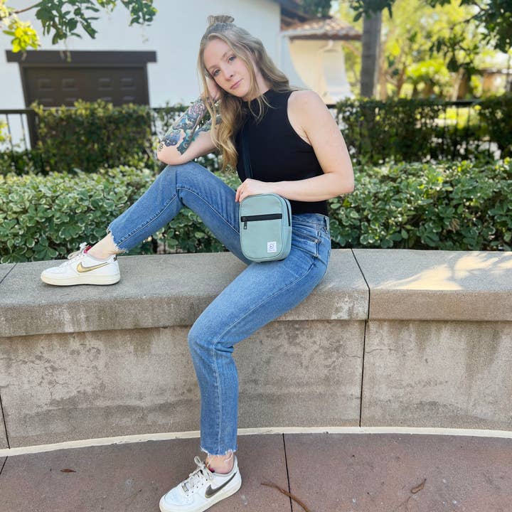 Beauluster - Wholesale Crossbody Bag - Women's - Sea Glass Smell-Proof Crossbody Bag14