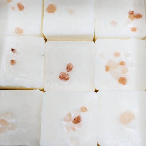 Rocksalt Driftwood Pick & Mix Fragrance Melts, Box of 48 for wholesale by SÒLAS Home