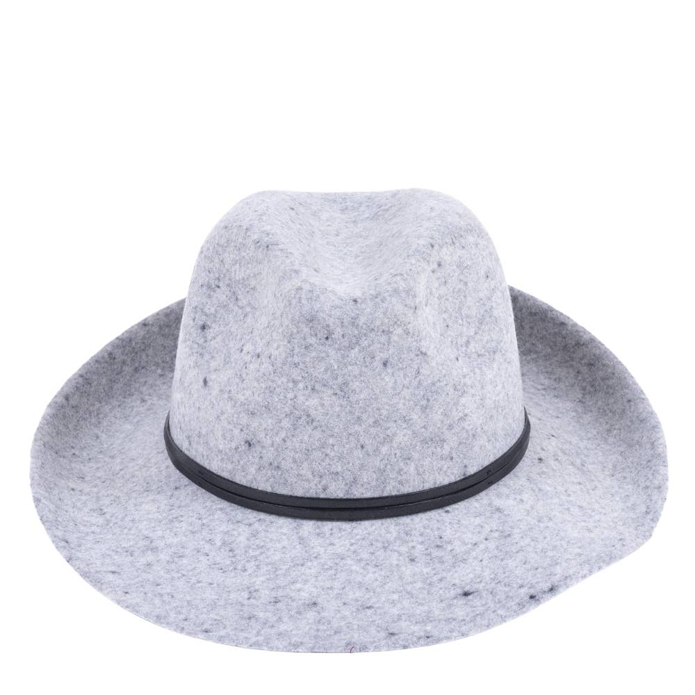 TRAVAUX EN COURS... – Großhandel Fedora-Hut – Damen – Filzhut mit Lederband und rohem Rand8