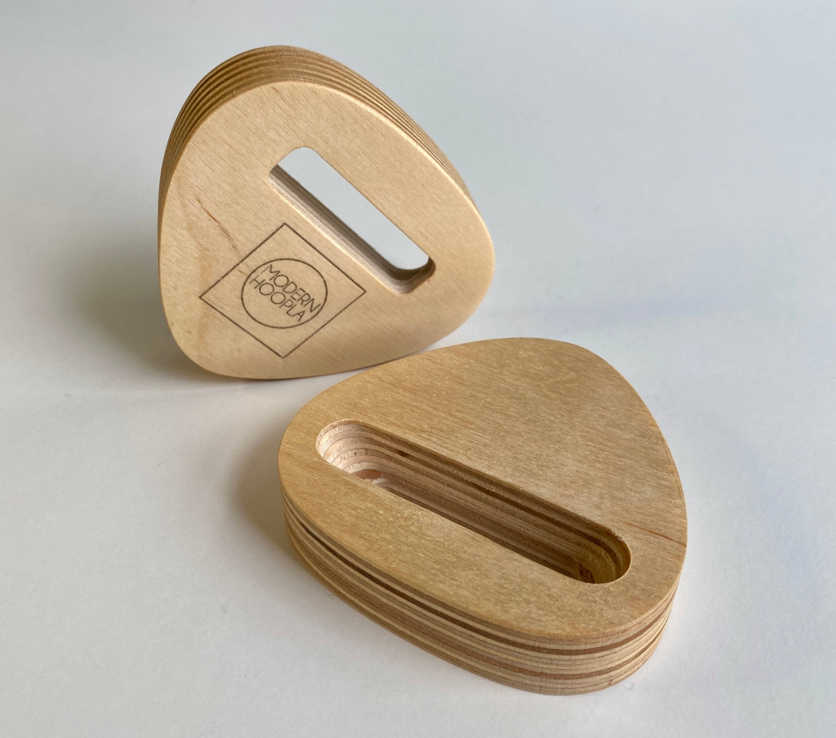 Modern Hoopla - Vente Accessoire de broderie/point de croix - Support pour tambour à broder1