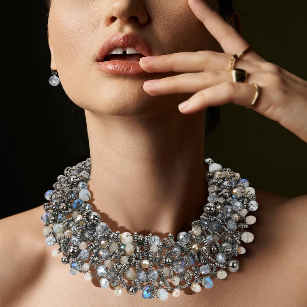 Sensibling Corp. - Vente Collier ras-de-cou - Collier ras du cou en fil de perles à facettes en métal.0