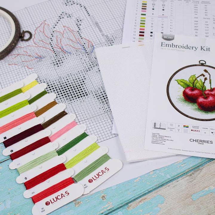 Luca-S - Vendita all'ingrosso Attrezzatura per ricamo/punto croce - Kit Punto Croce con Telaio Incluso Luca-S - Ciliegie, BC1032