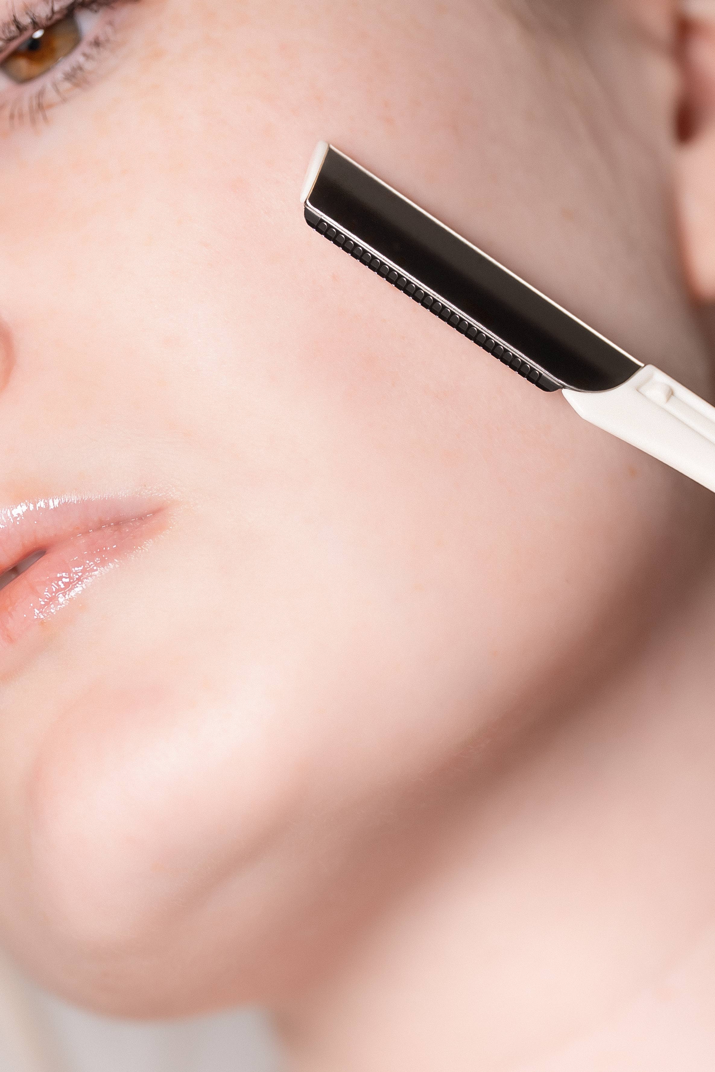 Image A.D.S – Großhandel Rasierklinge/Nachfüllung – Dermaplaning-Werkzeug, Flaum-Entferner | Salonqualität5