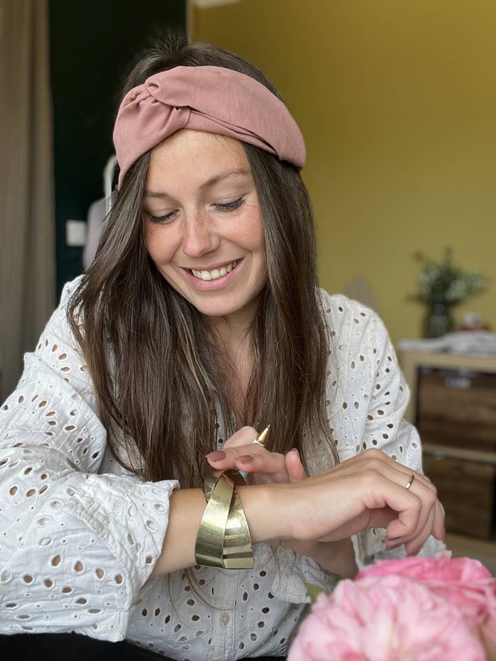 AURORA per la vendita all'ingrosso da parte di ENAIS