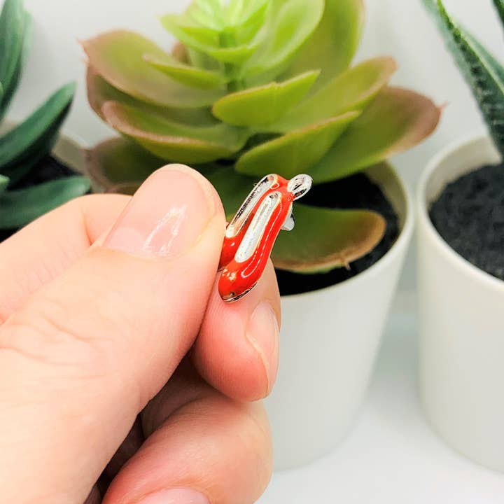 Guerrilla Charm - Wholesale Individual Charm/Pendant - Red Ruby Slipper Wizard of Oz 3D Charms, 19x14mm4