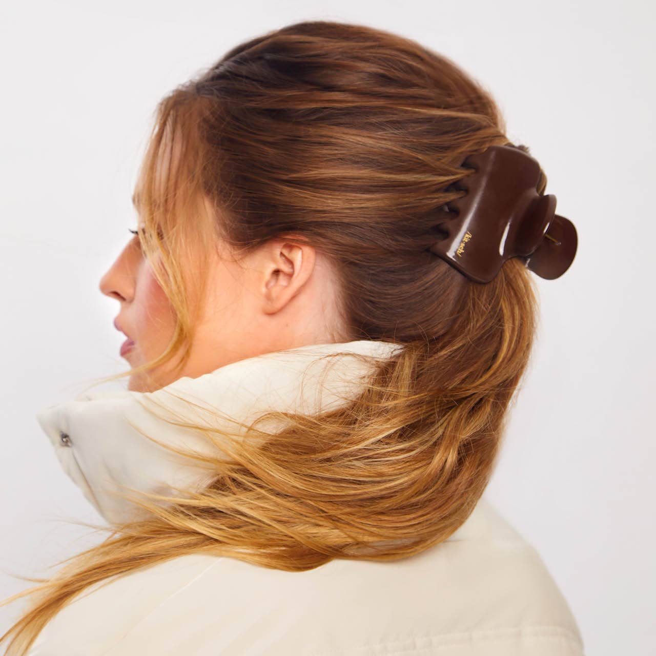 KITSCH – wholesale Hair clip – Women’s – Recycled Plastic Puffy Cloud Clip 1pc - Chocolate1