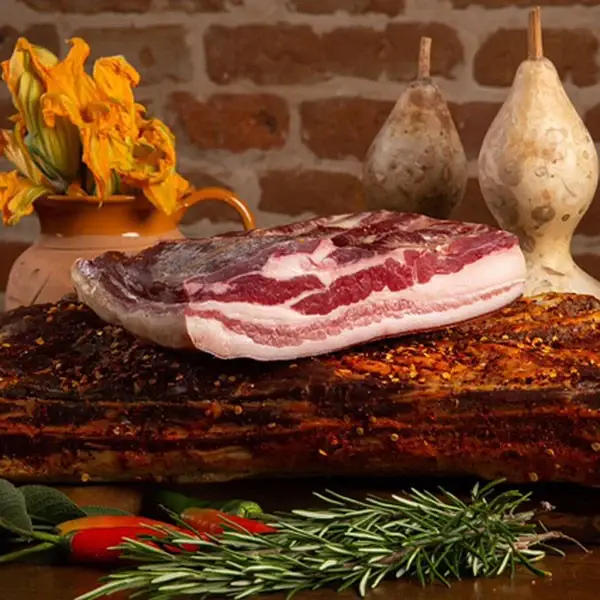 Calabria da Gustare - Wholesale Pepperoni - Tesa seasoned artisanal Calabrian pancetta trancio1