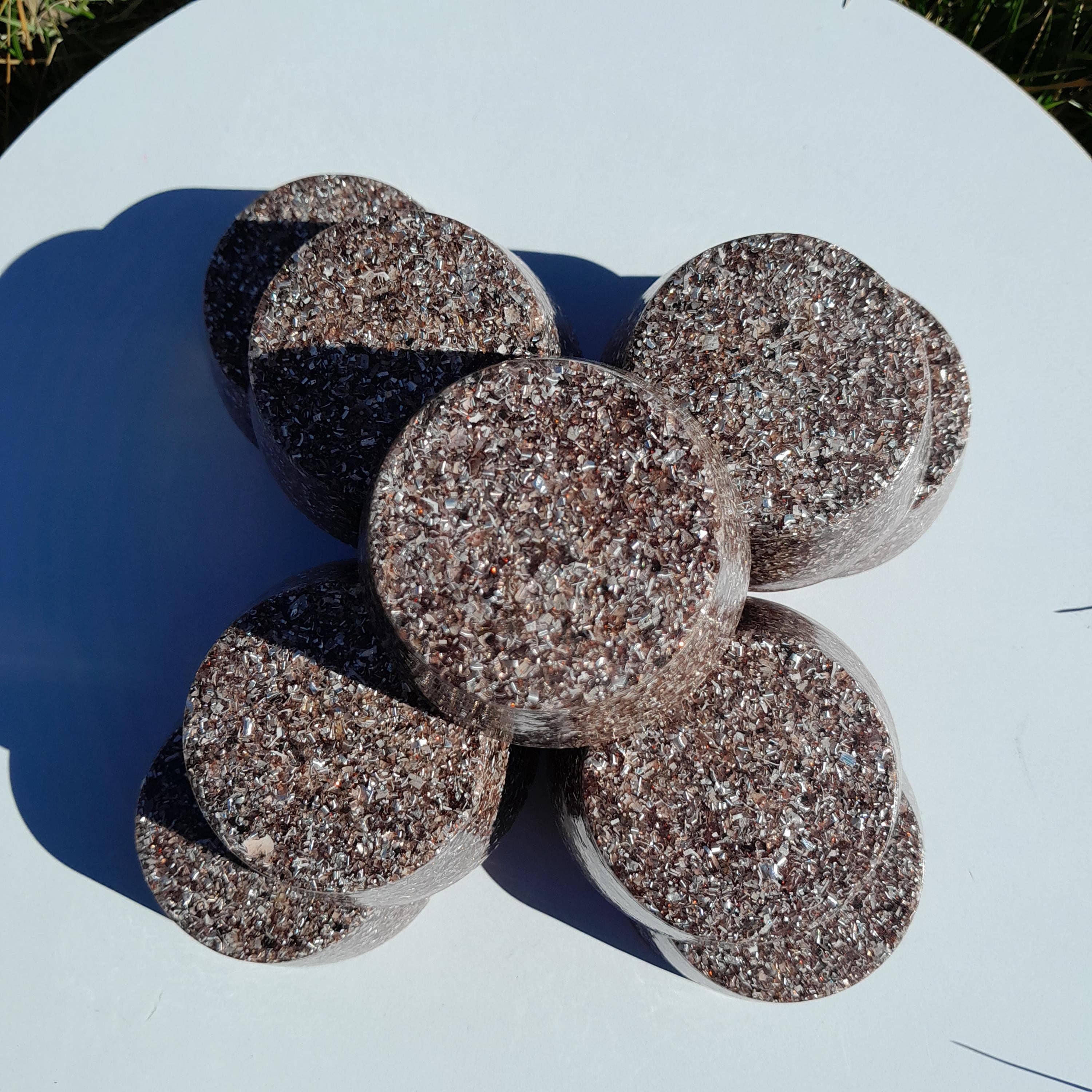 Mundo Orgon - Wholesale Spiritual Stone/Crystal - Orgonitas Tumbatorre Rojas- Savings Packs8