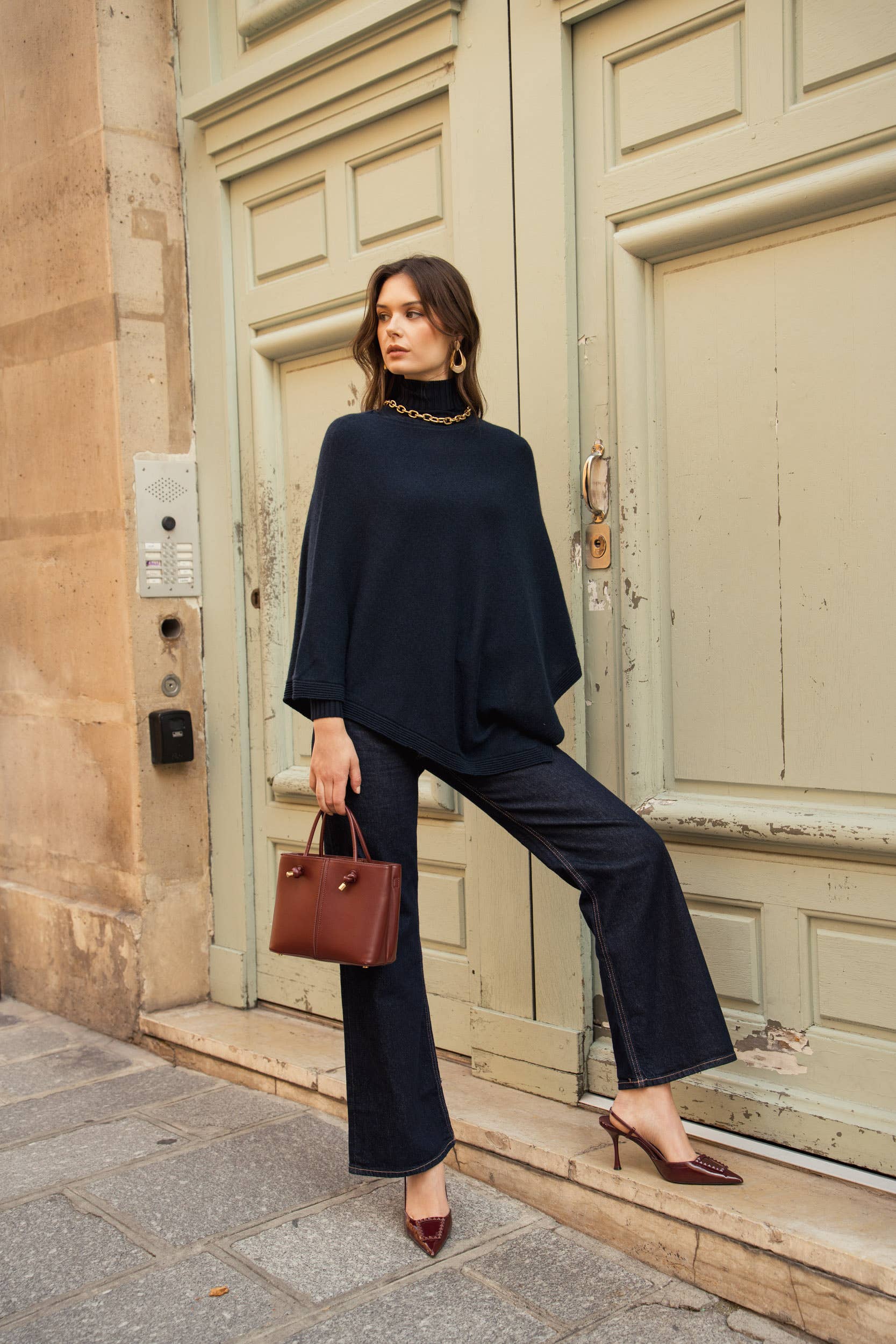 jw.atelier - Wholesale Poncho - Women's - 100% cashmere poncho7