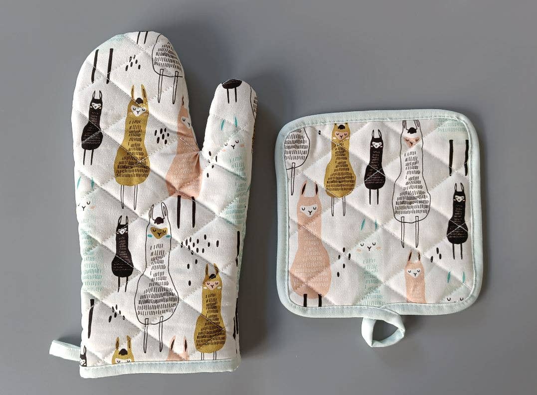 Choice Alpaca Products - Wholesale Oven Mitt/Pot Holder - Alpaca Kitchen Apron, Tea Towel, Oven Mitt + Pot Holder, Grocery Tote Bag9