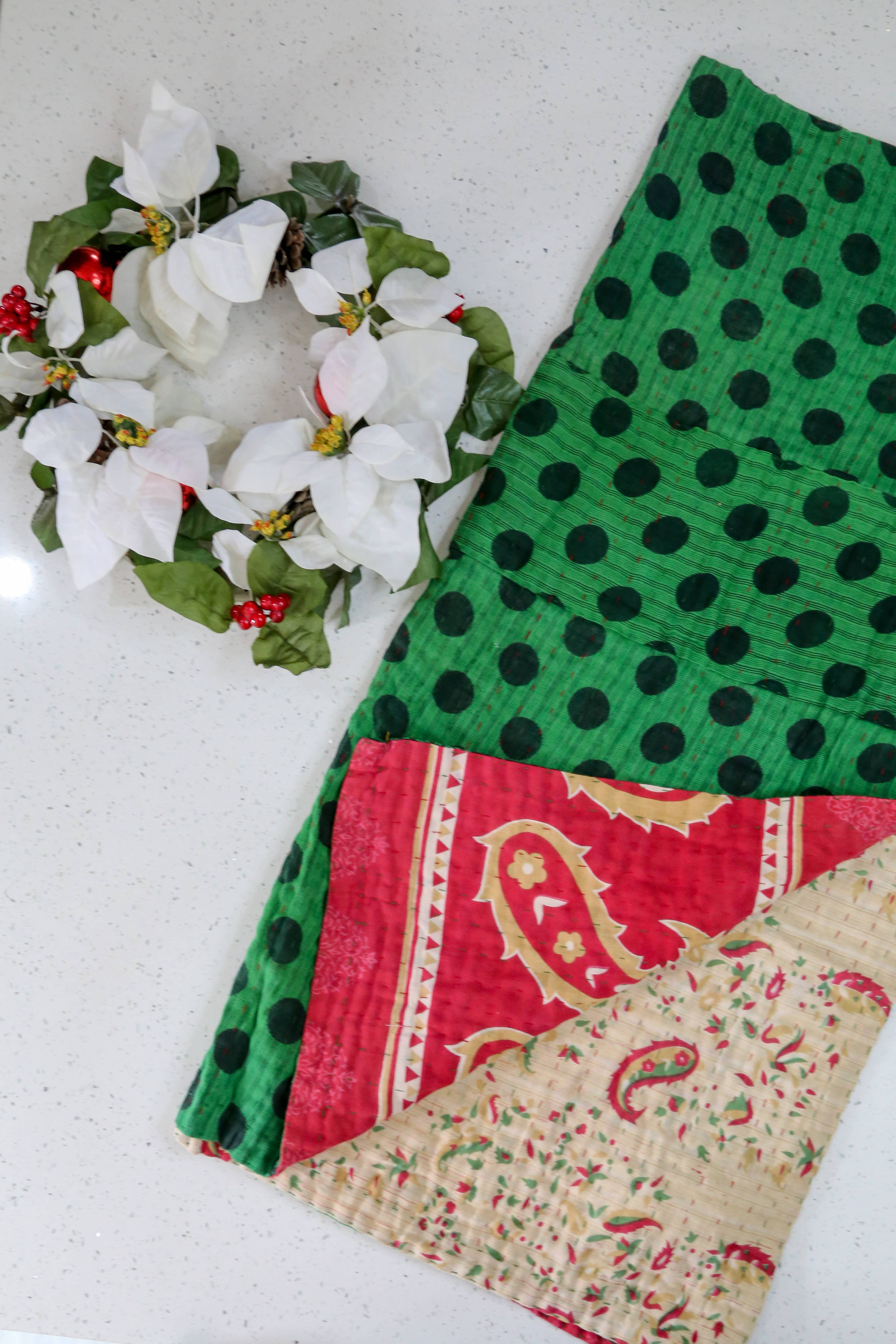 Asha Project - Wholesale Throw Blanket - Kantha Throw Blanket | Christmas2