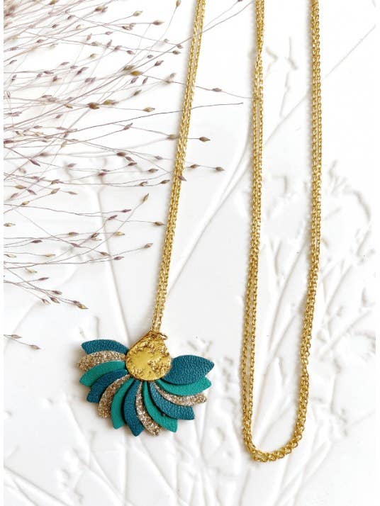 Collar colgante Louga - Esmeralda, pato para venta al por mayor de May & June