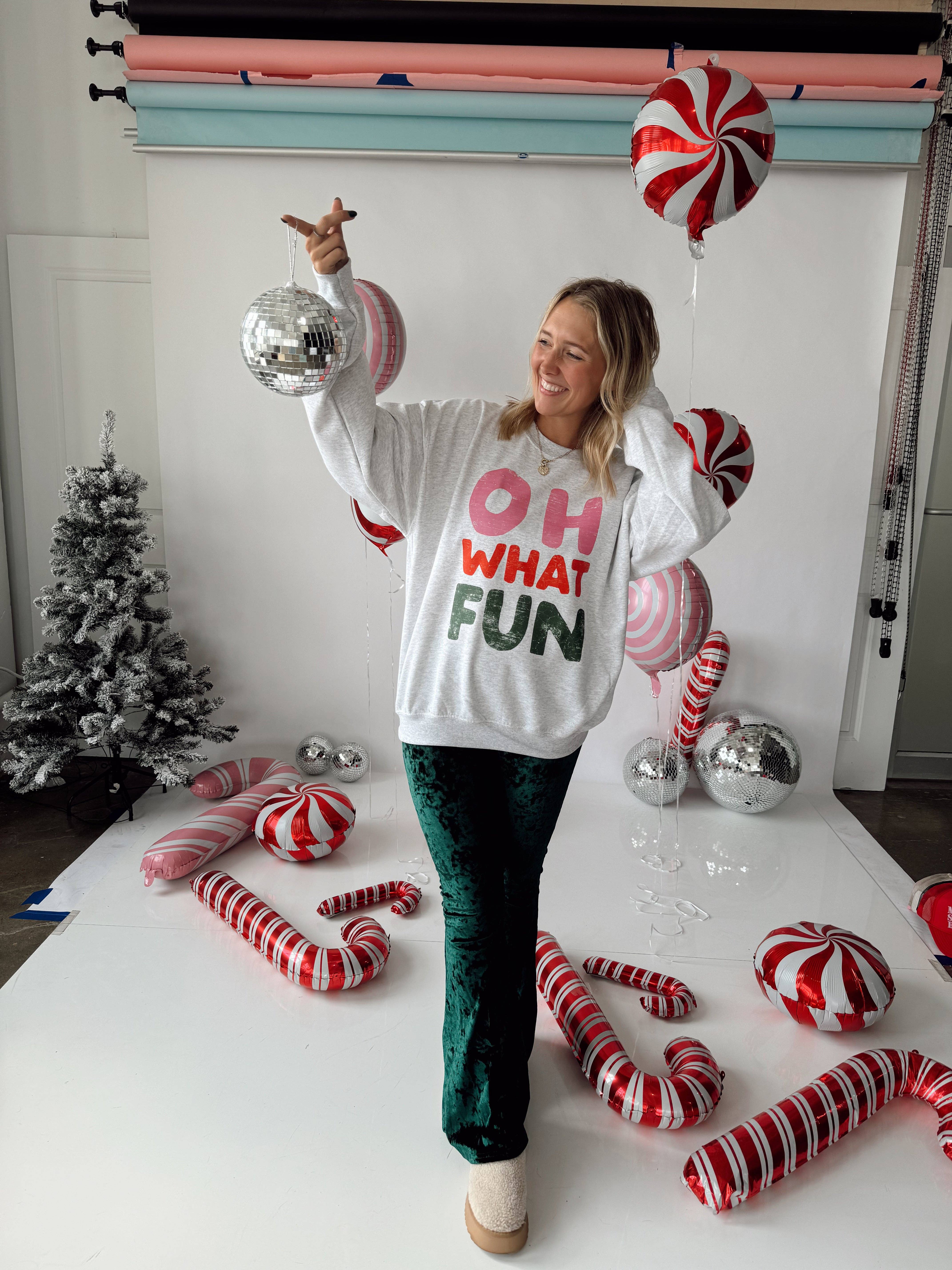 Jules Co - Wholesale Graphic Sweatshirt - Women's - Oh What Fun Sweatshirt2