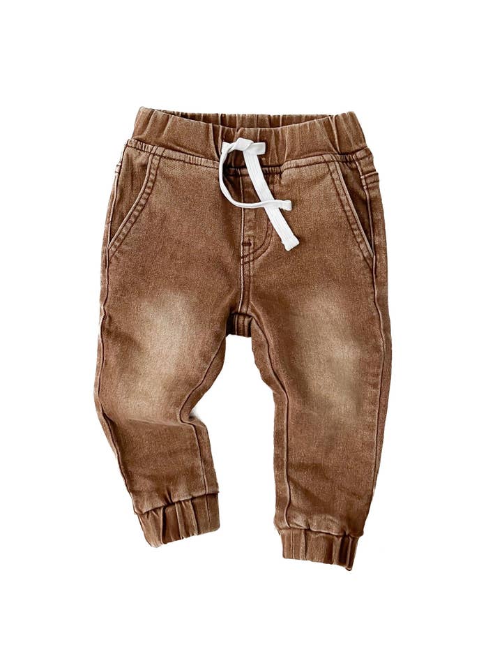 Remi + Rae Co. – wholesale Athletic sweatpants/jogging bottoms – Kids – DENIM CHINO JOGGERS - CAMEL