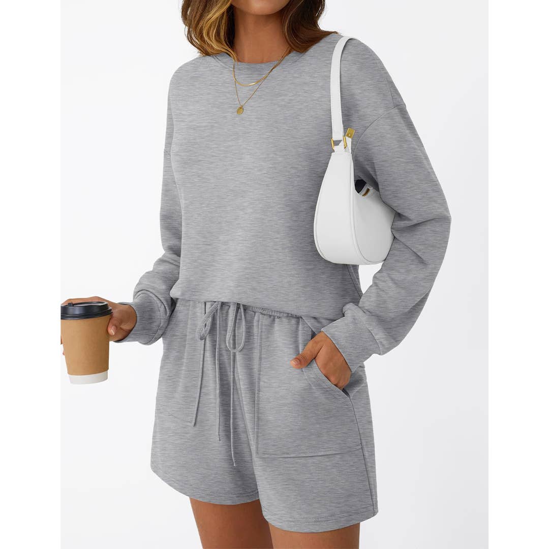 UNISHE - Wholesale Top & Short Set (NOT Loungewear) - Women's - Long Sleeve Sweatshirt and Shorts Fashion Casual Set MD2327