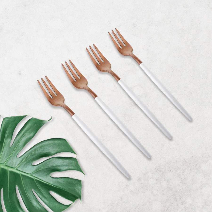 CLINQ - Wholesale Cutlery set - White and Copper Dessert Fork (Set of 4)3
