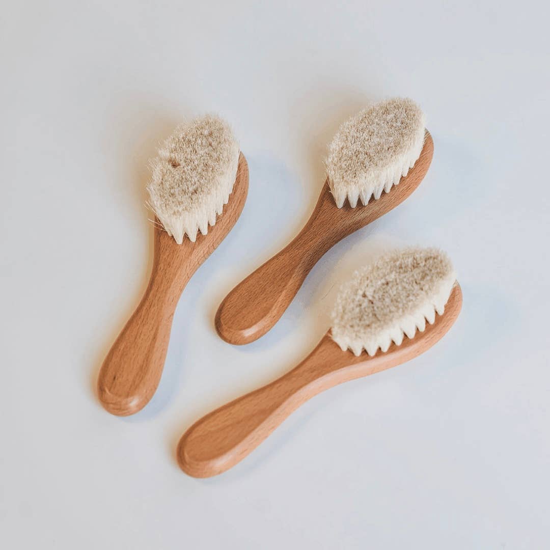 Giften Market - Wholesale Hair Brush/Comb - Kids & Baby - Baby's First Hairbrush in Beechwood - Natural & Gentle