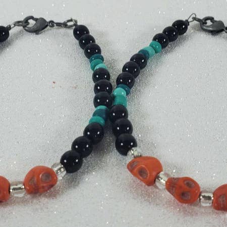 Bracelet Crâne : Día de Los Muertos pour la vente par Thorneapple Designs
