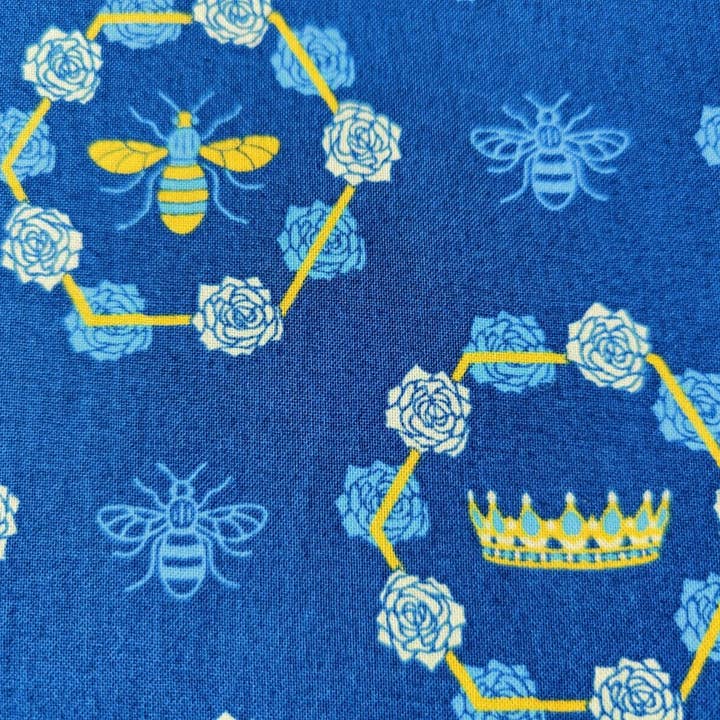 Tela de abeja, tela de abeja de Manchester, tela de algodón, coronación azul real, corona para venta al por mayor de Kims Crafty Corner
