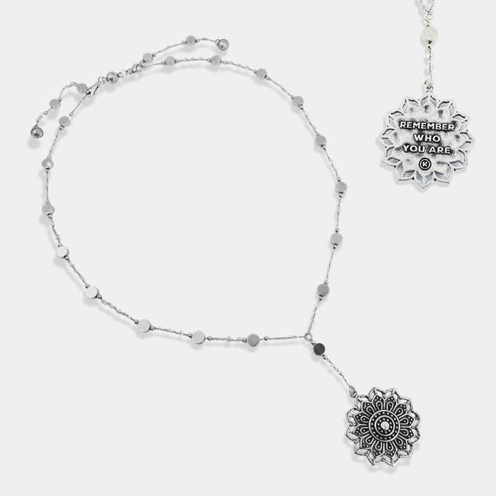 Erinnere Dich, Wer Du Bist Blumenmandala Tropfen Choker Halskette für den Großhandel von Katia Designs